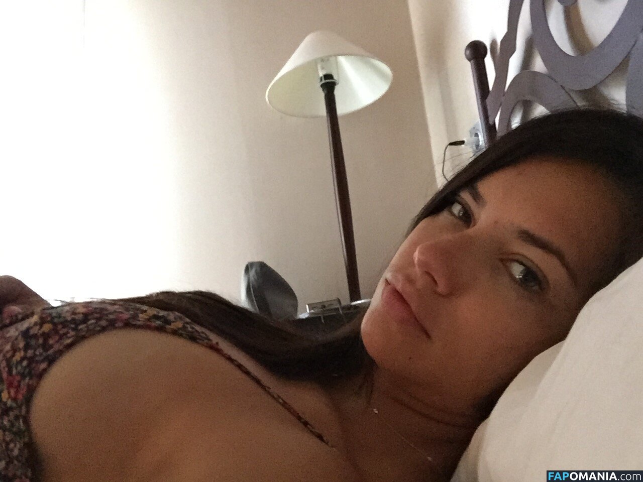 Adriana Lima Desnudo Foto filtrada #3