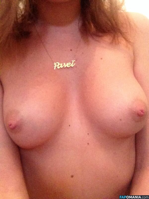 Alexandra Stan Desnudo Foto filtrada #1