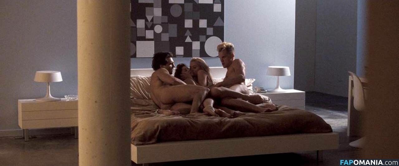 Amber Heard Desnudo Foto filtrada #37