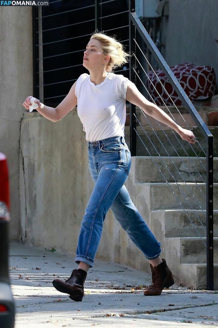 Amber Heard Desnudo Foto filtrada #184