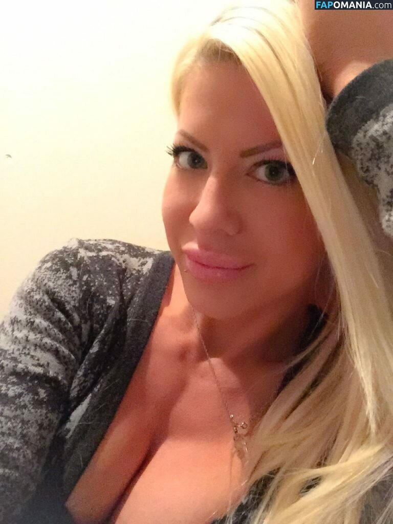 Angelina Love Desnudo Foto filtrada #59