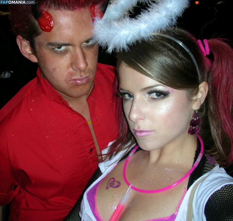 Anna Kendrick Desnudo Foto filtrada #54