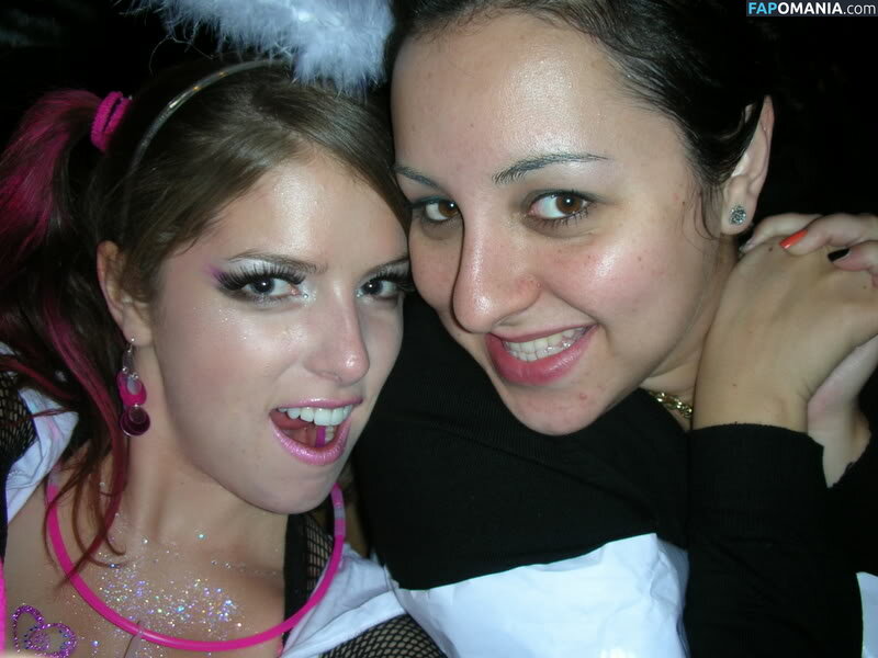 Anna Kendrick Desnudo Foto filtrada #60