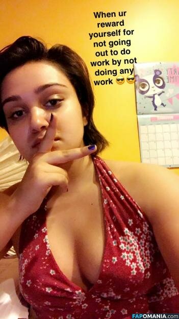 Ariela Barer Desnudo Foto filtrada #3