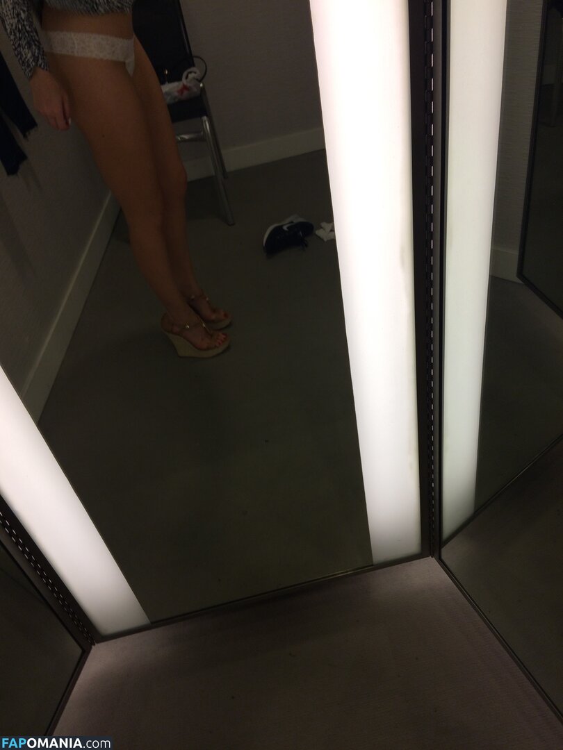 Ashley Mulheron Desnudo Foto filtrada #128