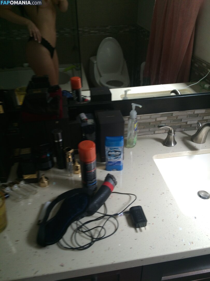 Ashley Mulheron Desnudo Foto filtrada #197