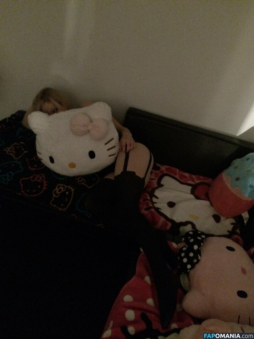 Avril Lavigne Desnudo Foto filtrada #15