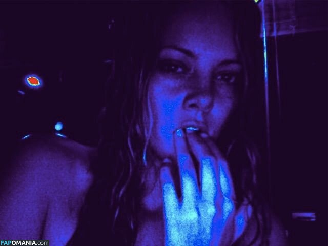 Bijou Phillips Desnudo Foto filtrada #16