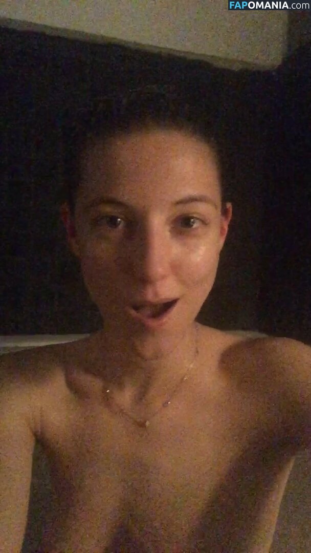 Caitlin Gerard Desnudo Foto filtrada #10