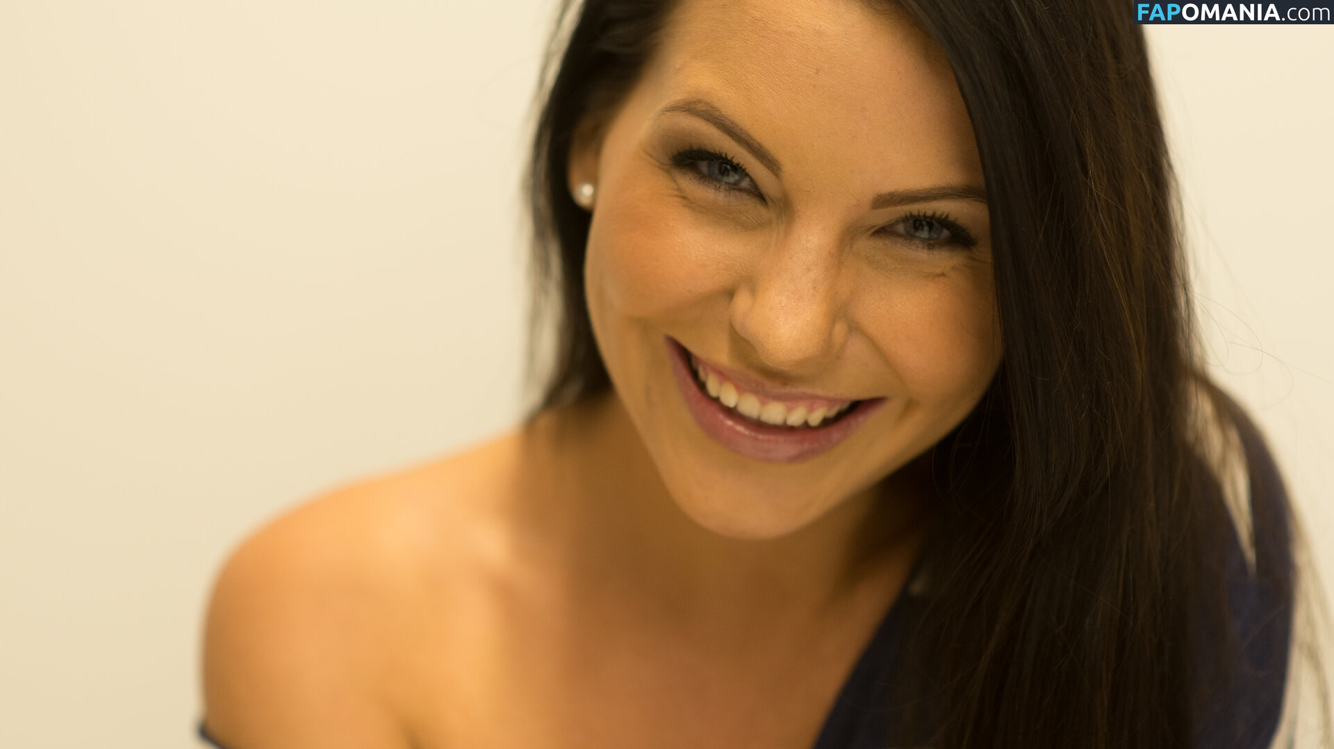 Carina Schwarz Desnudo Foto filtrada #16