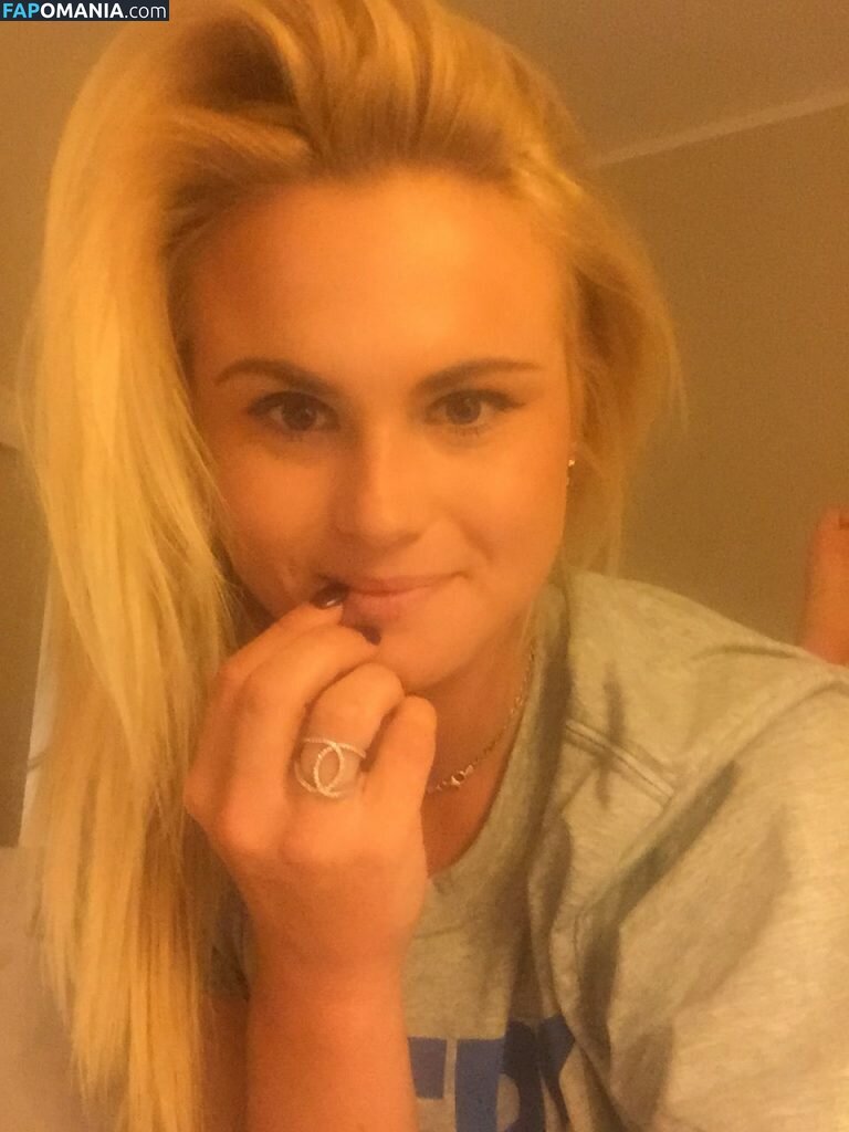 Carly Booth Desnudo Foto filtrada #47