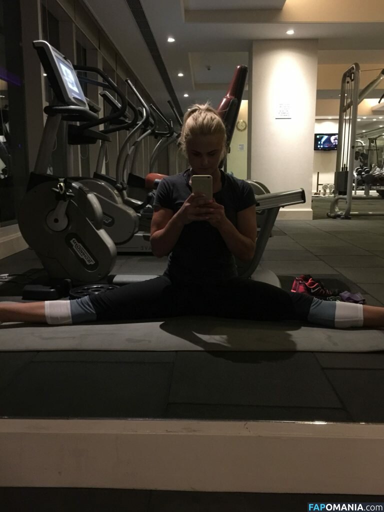 Carly Booth Desnudo Foto filtrada #88