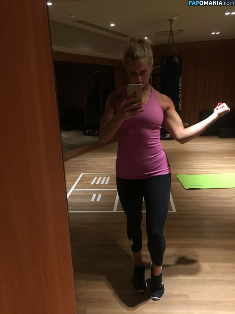 Carly Booth Desnudo Foto filtrada #108