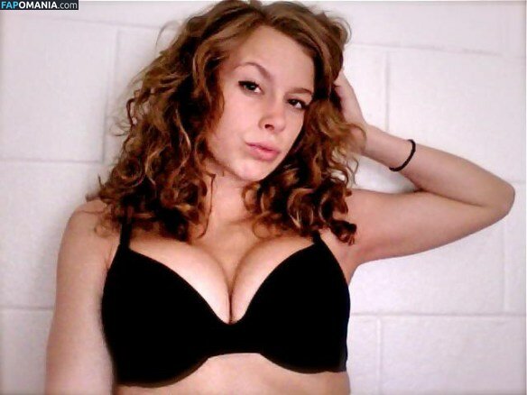 Carly Simmons Desnudo Foto filtrada #40