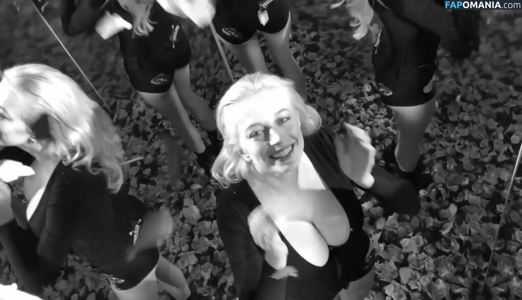 Caroline Vreeland Desnudo Foto filtrada #18