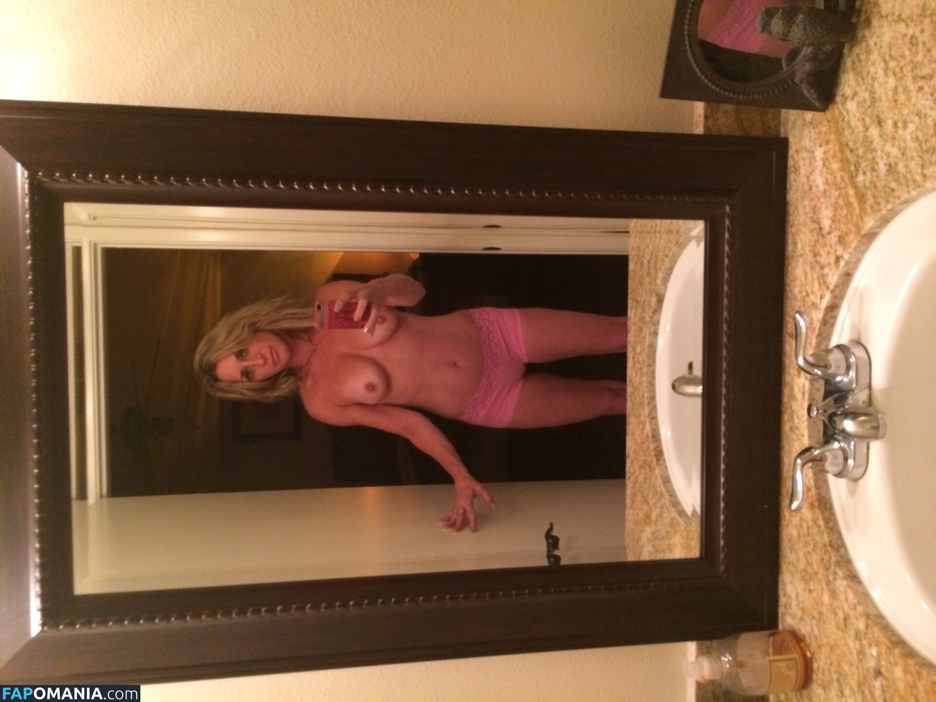 Carrie Michalka Desnudo Foto filtrada #217