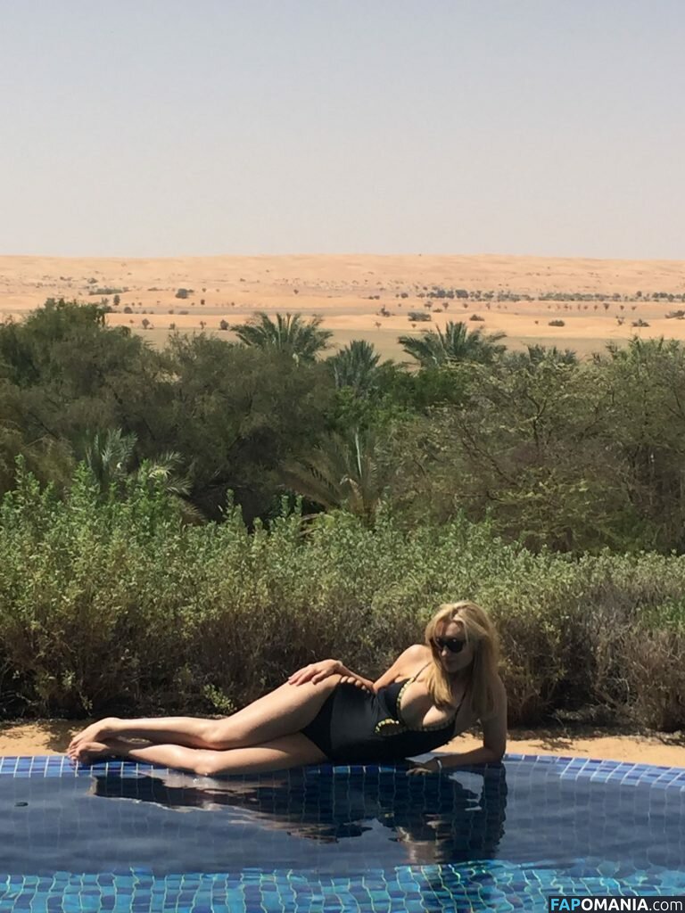 Catherine Tyldesley Desnudo Foto filtrada #9