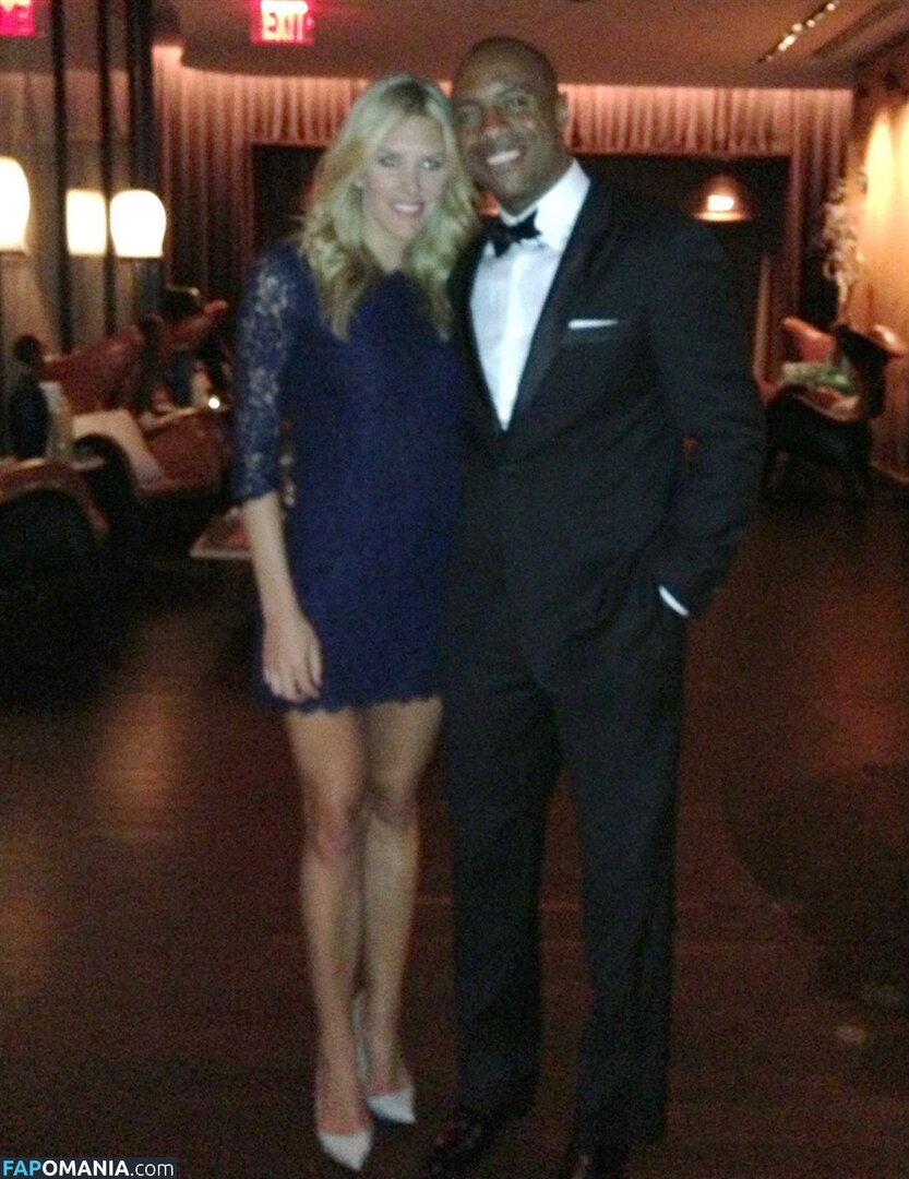 Charissa Thompson Desnudo Foto filtrada #2