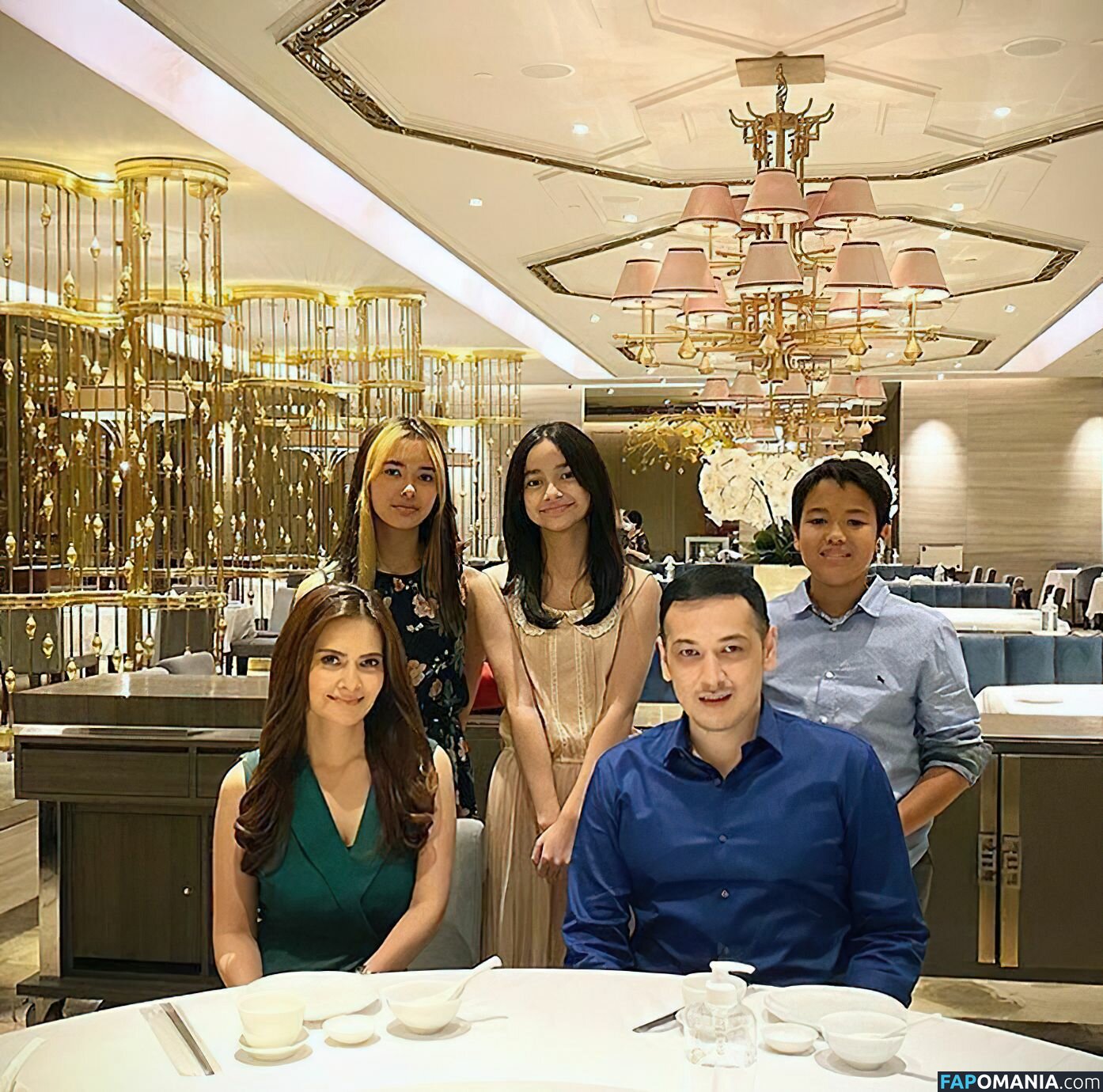 Cut Tari Desnudo Foto filtrada #69