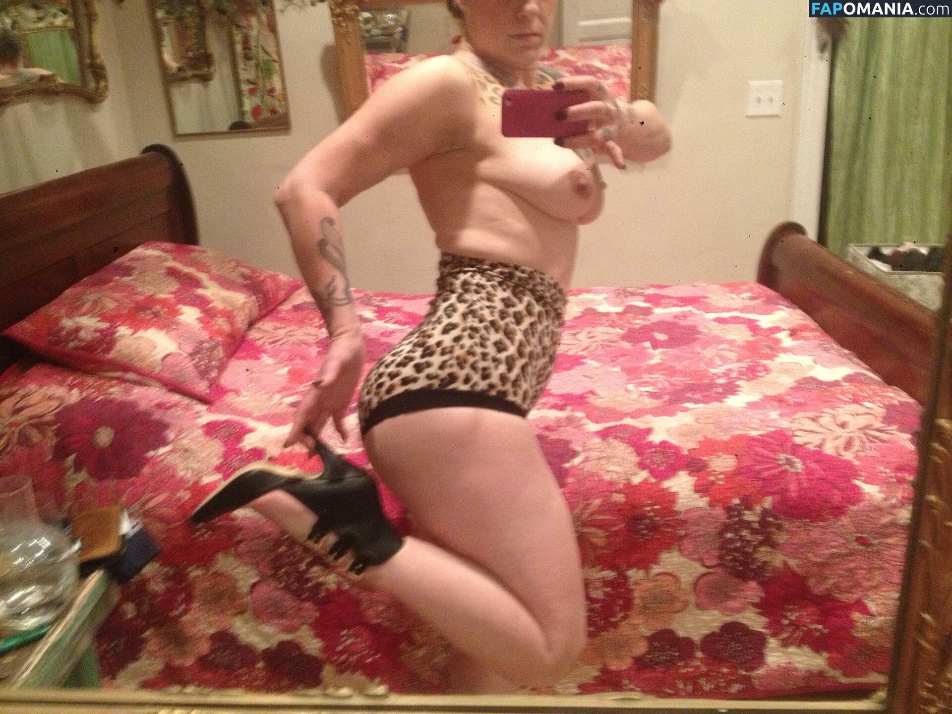 Danielle Colby Desnudo Foto filtrada #6