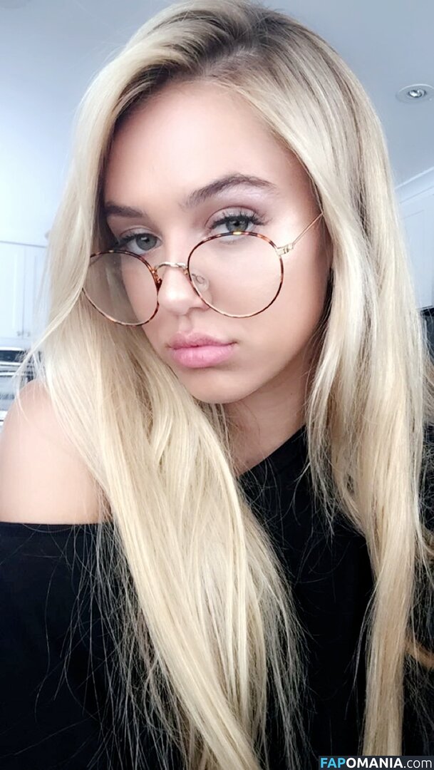 Delilah Belle Hamlin Desnudo Foto filtrada #42