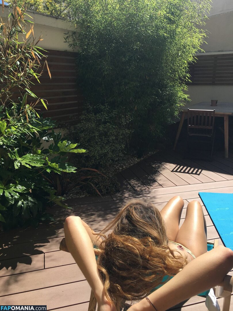 Elodie Fontan Desnudo Foto filtrada #7