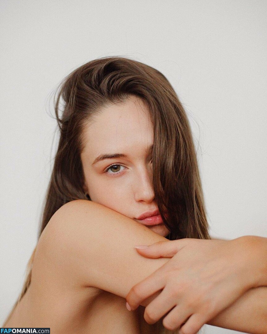 Elsie Hewitt Desnudo Foto filtrada #954
