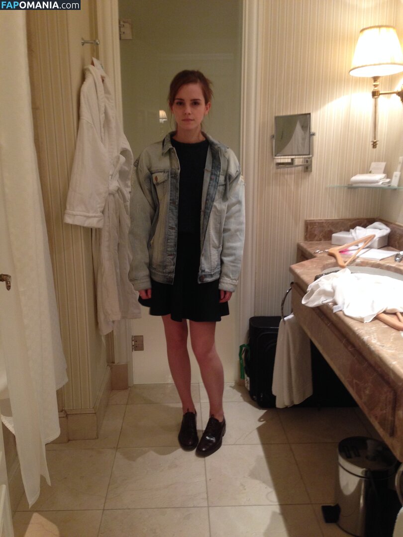 Emma Watson Desnudo Foto filtrada #111