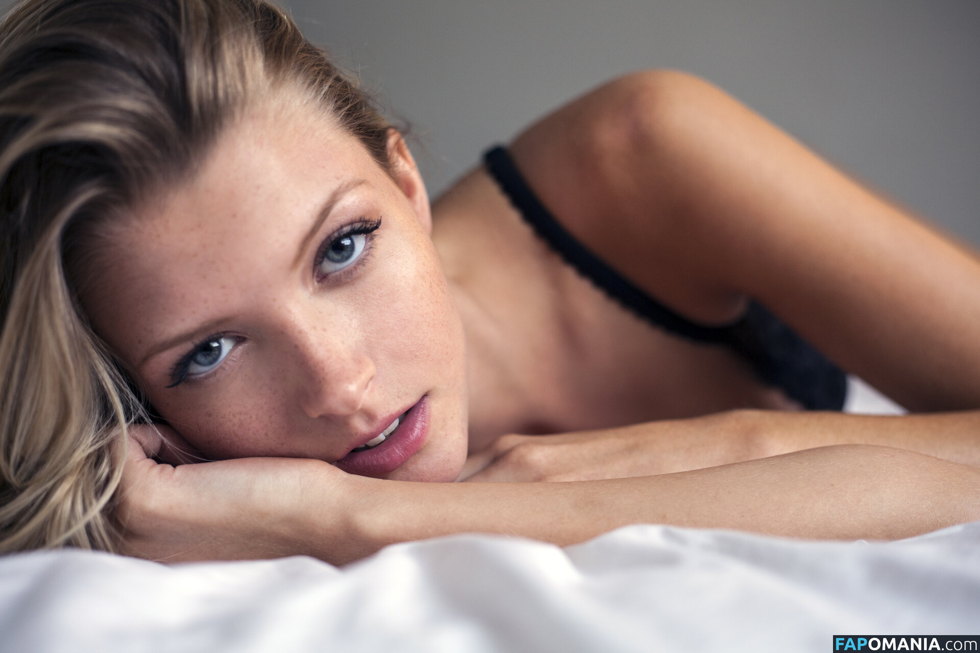 Erin Cummins Desnudo Foto filtrada #68