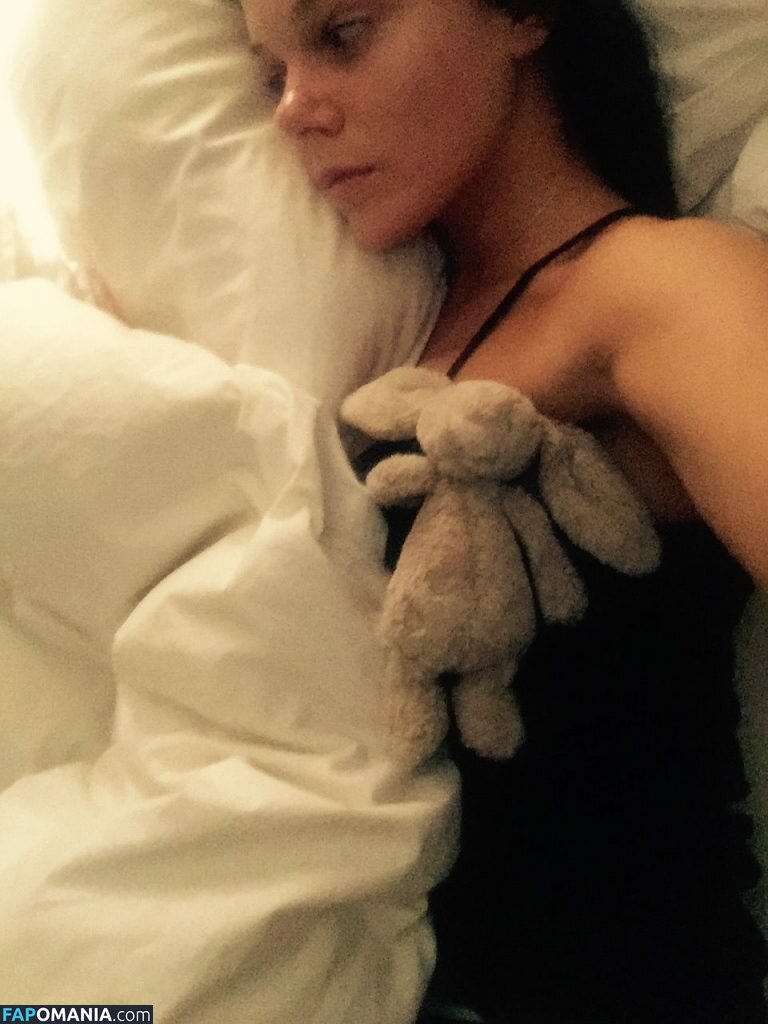 Faye Brookes Desnudo Foto filtrada #6