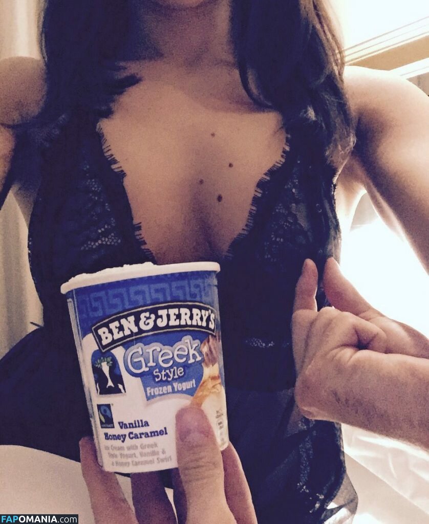 Faye Brookes Desnudo Foto filtrada #12