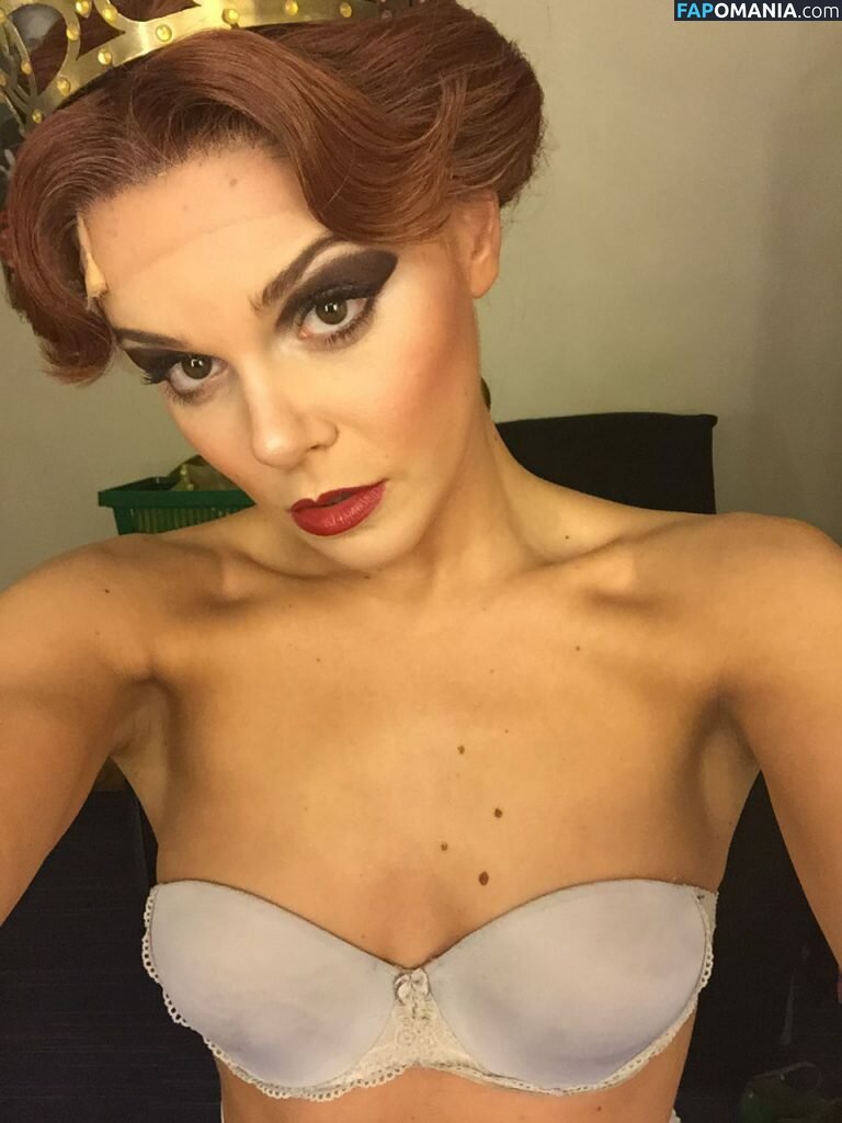 Faye Brookes Desnudo Foto filtrada #26