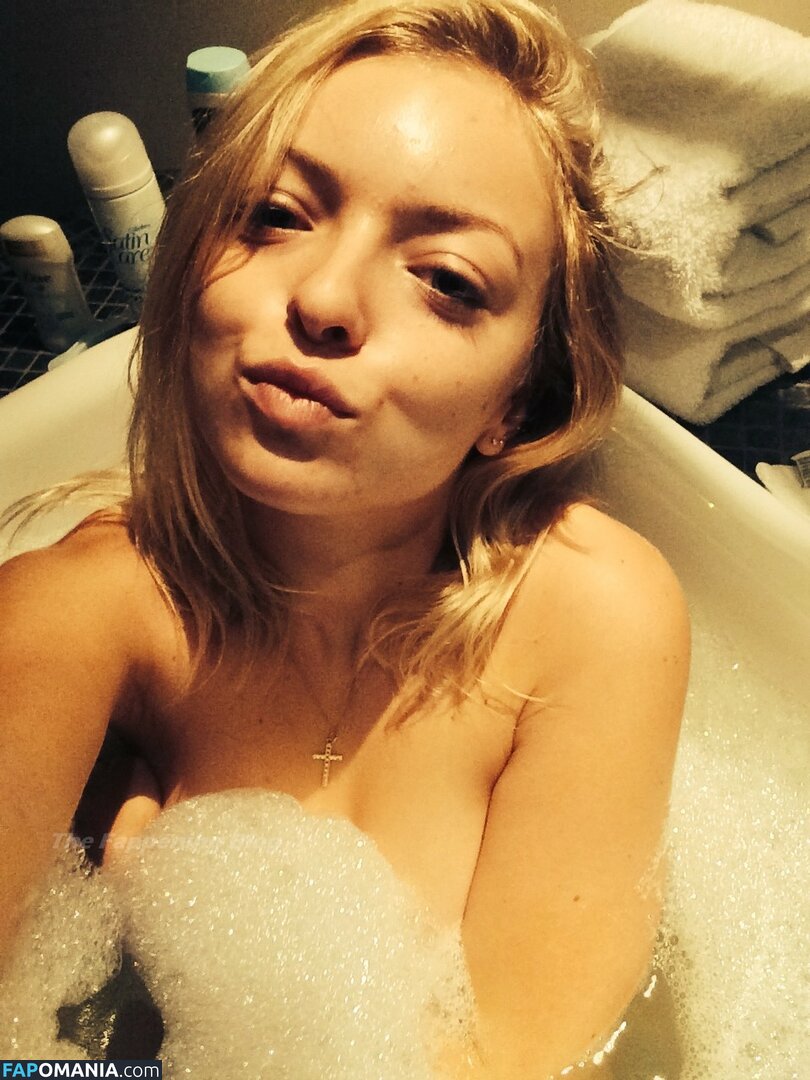 Francesca Eastwood Desnudo Foto filtrada #2