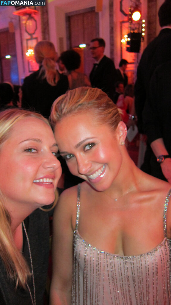 Hayden Panettiere Desnudo Foto filtrada #13