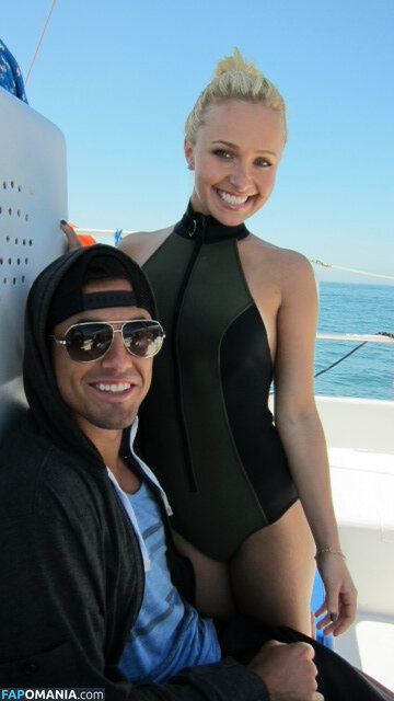 Hayden Panettiere Desnudo Foto filtrada #22