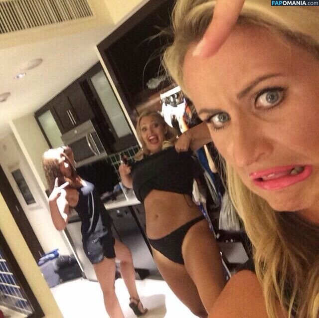 Hayley McQueen Desnudo Foto filtrada #5