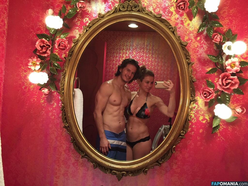 Iliza Shlesinger Desnudo Foto filtrada #29