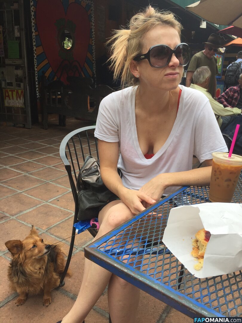 Iliza Shlesinger Desnudo Foto filtrada #124