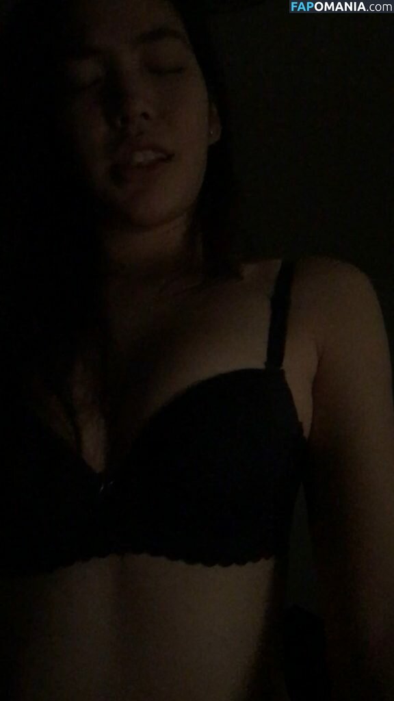 Janella Ooi Desnudo Foto filtrada #84