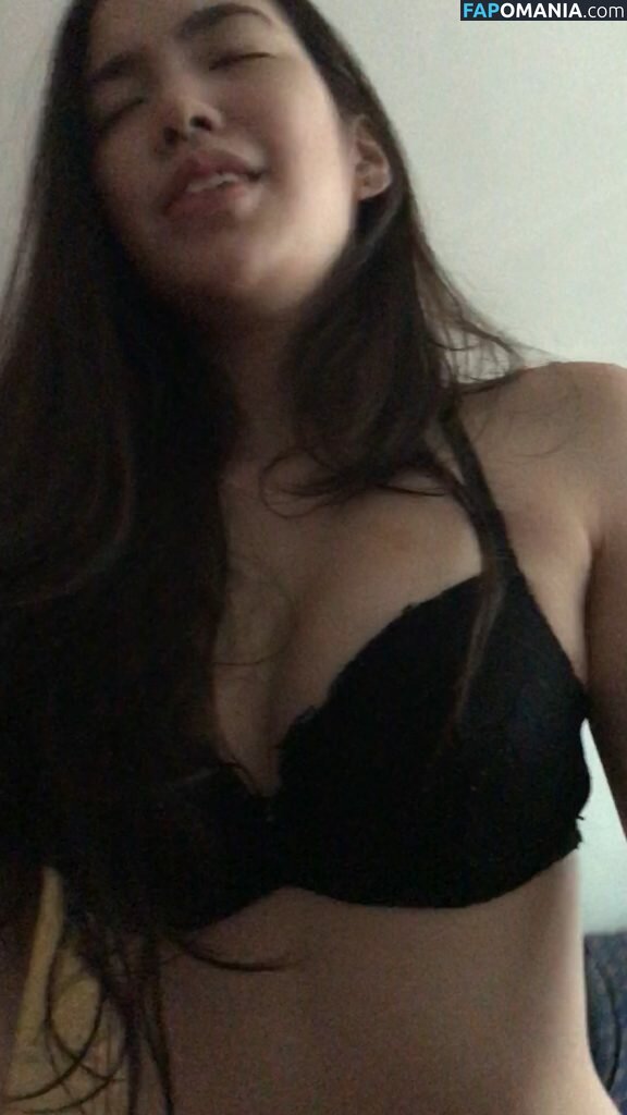 Janella Ooi Desnudo Foto filtrada #202