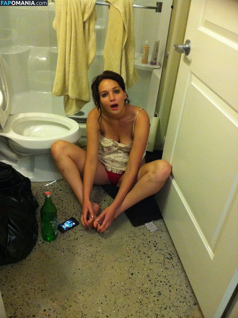 Jennifer Lawrence Desnudo Foto filtrada #54
