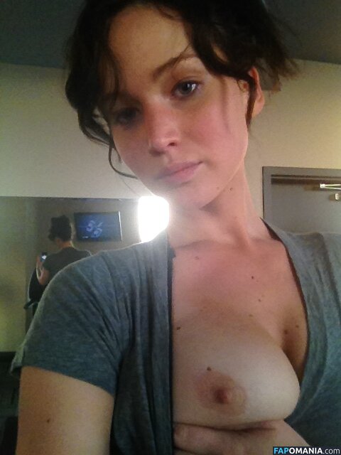 Jennifer Lawrence Desnudo Foto filtrada #91