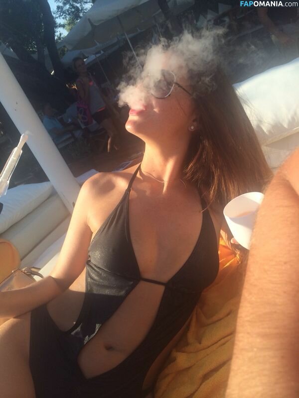 Jennifer Metcalfe Desnudo Foto filtrada #7