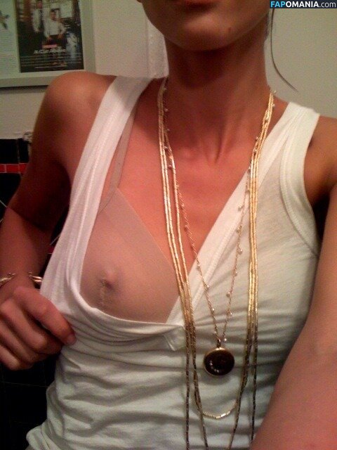 Jessica Alba Desnudo Foto filtrada #3