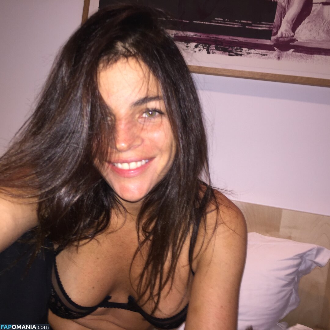 Julia Restoin Desnudo Foto filtrada #9