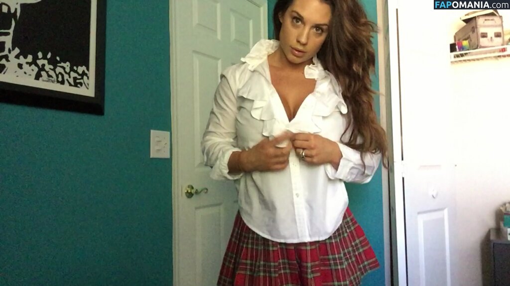 Kaitlyn WWE Desnudo Foto filtrada #12