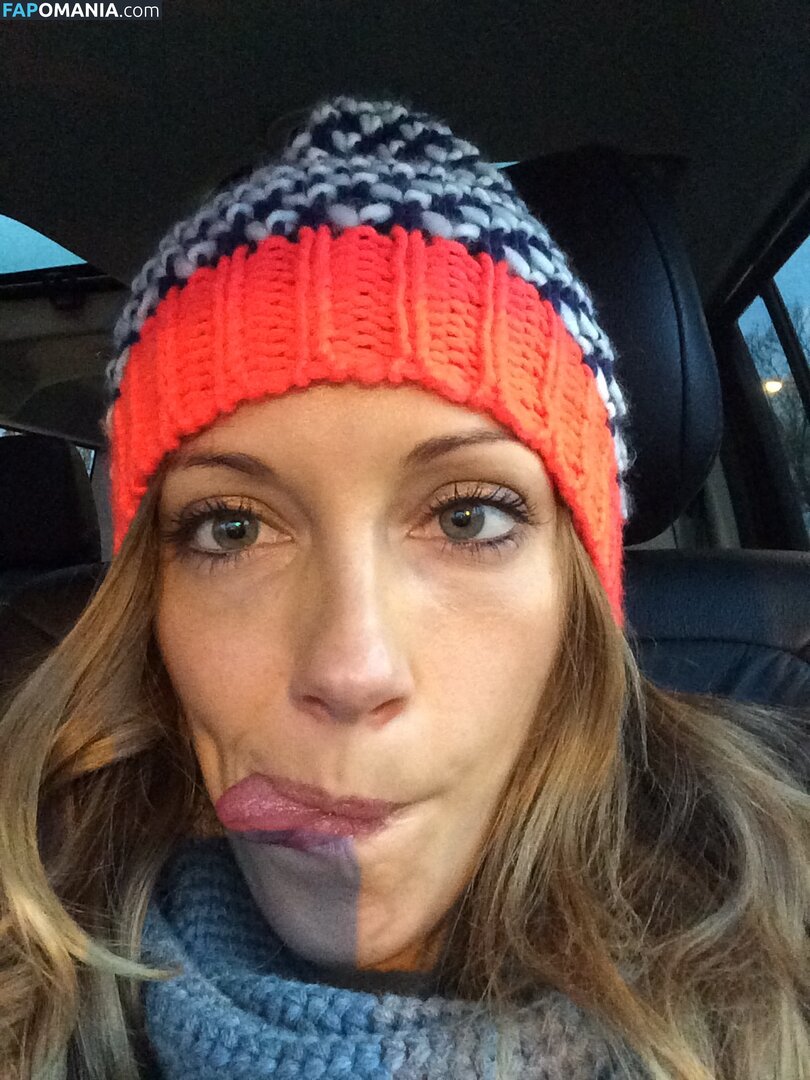 Katie Cassidy Desnudo Foto filtrada #12