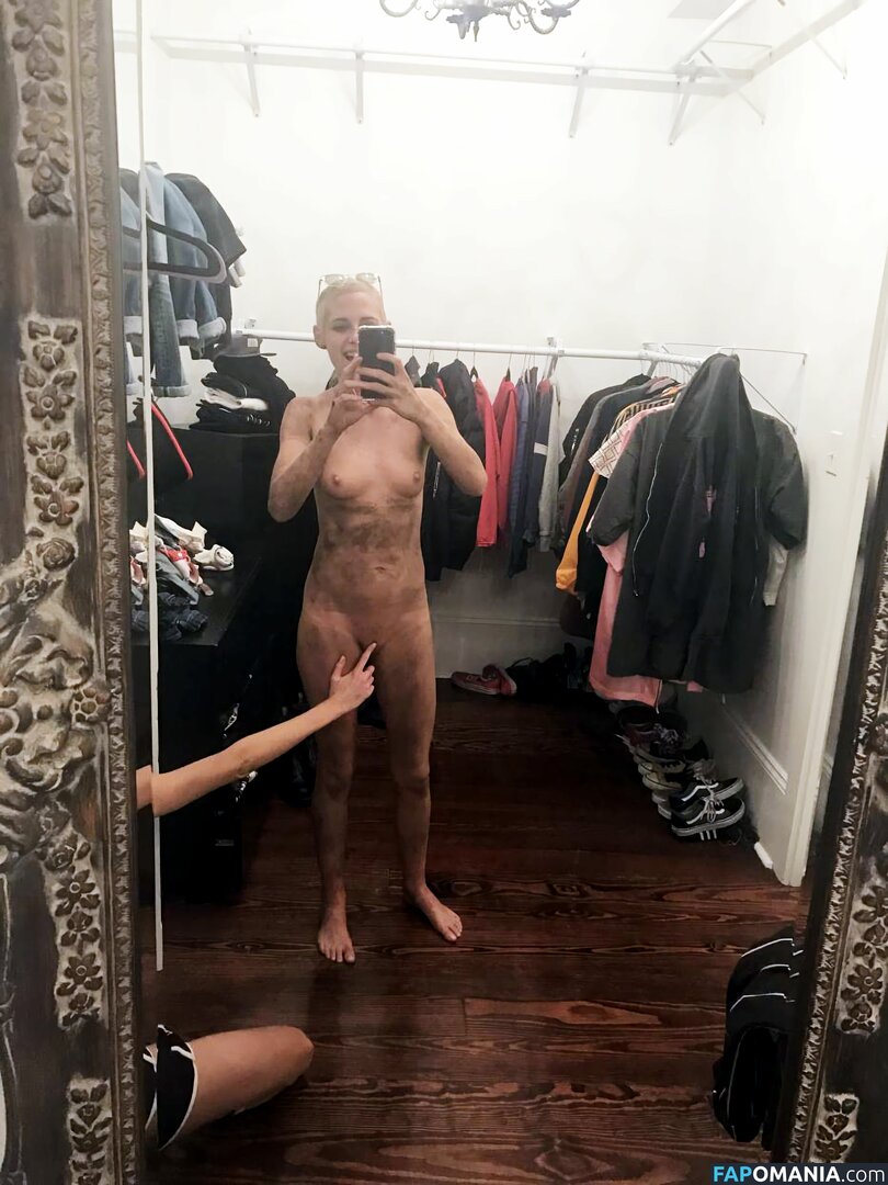 Kristen Stewart Desnudo Foto filtrada #21