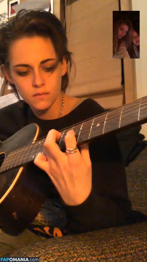 Kristen Stewart Desnudo Foto filtrada #28