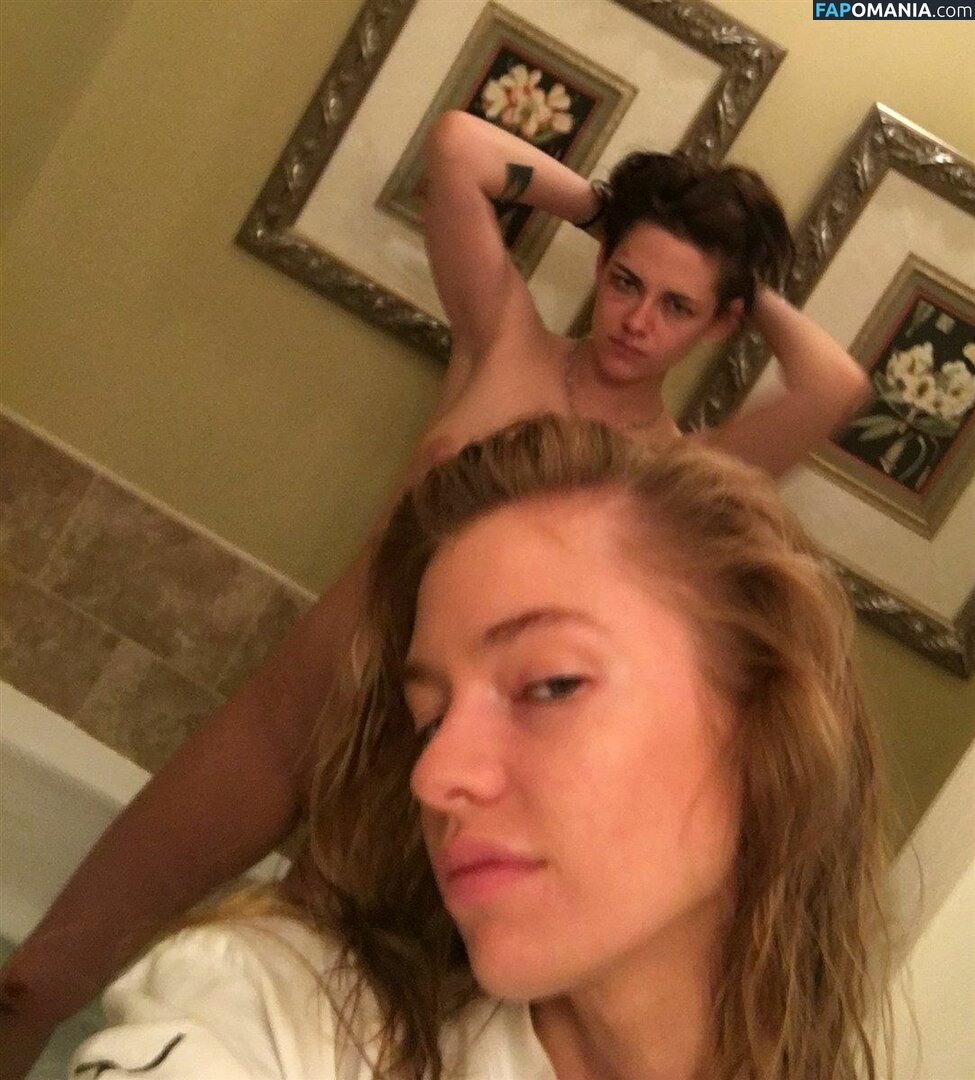 Kristen Stewart Desnudo Foto filtrada #32